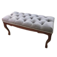 Banqueta Chesterfield