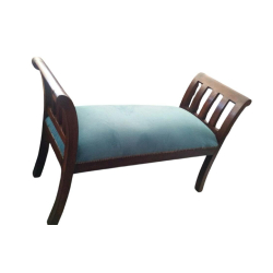 Banqueta madera a la vista